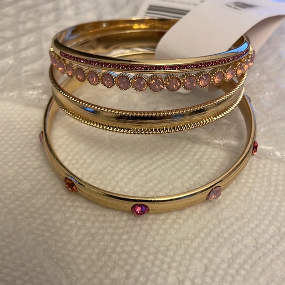 NWT Loft festive color bangle multi pink. - Picture 3 of 4
